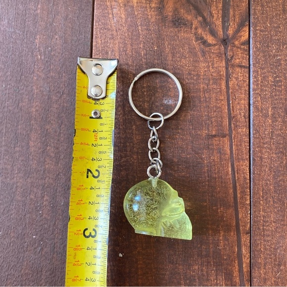 Handmade Resin Clear Yellow Skull 3” Keychain Gothic Backpack Bag Charm NEW - Picture 3 of 5